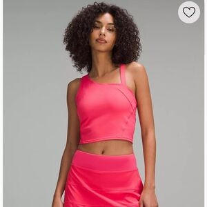 NWT Lululemon Everlux Asymmetrical Tennis Tank Top, sz 8
Medium Support, B/C Cup